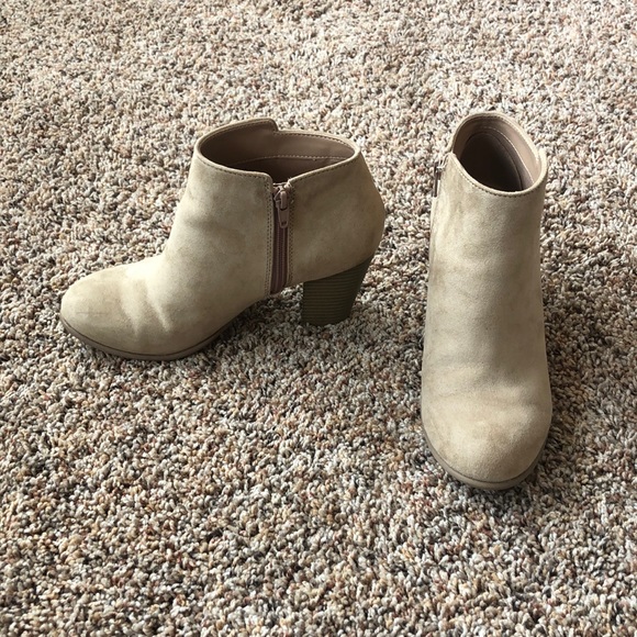 Old Navy Shoes - Taupe bootie heels